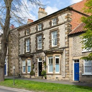 Cawthorne House